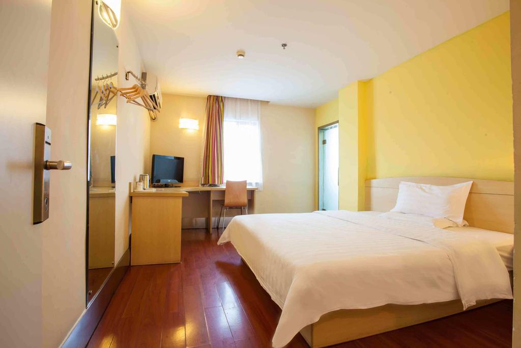 7Days Inn Chongqing Nanping Pedestrian Street Kamer foto