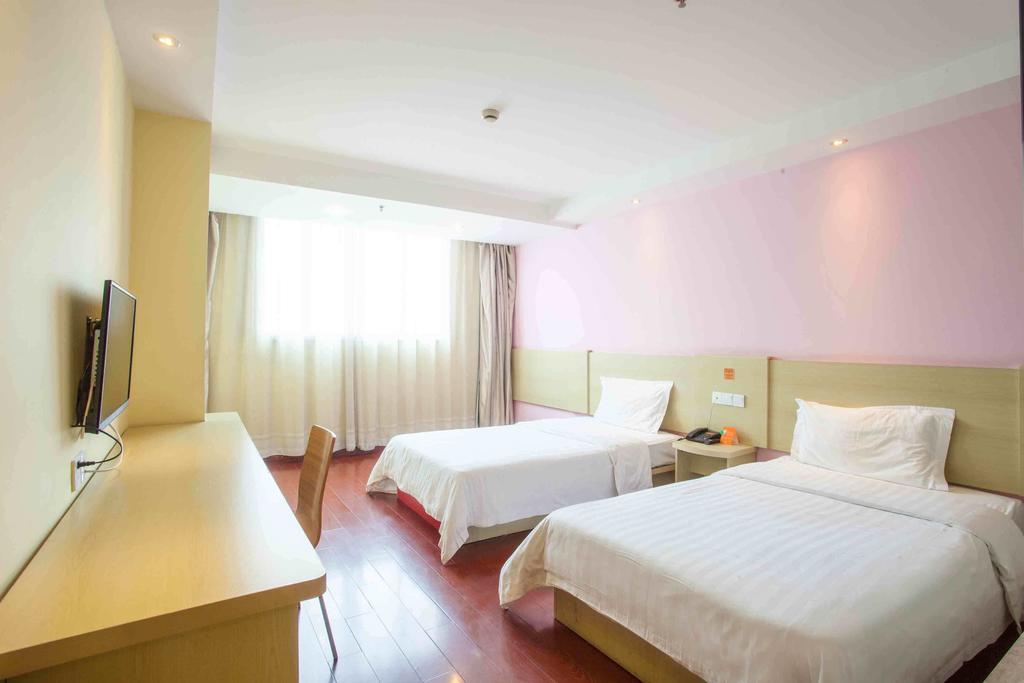 7Days Inn Chongqing Nanping Pedestrian Street Kamer foto