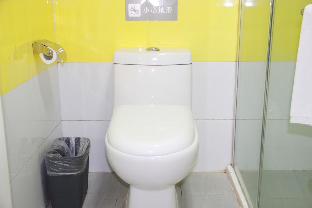 7Days Inn Chongqing Nanping Pedestrian Street Buitenkant foto