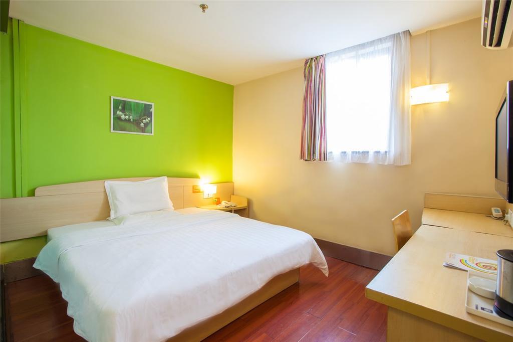 7Days Inn Chongqing Nanping Pedestrian Street Buitenkant foto